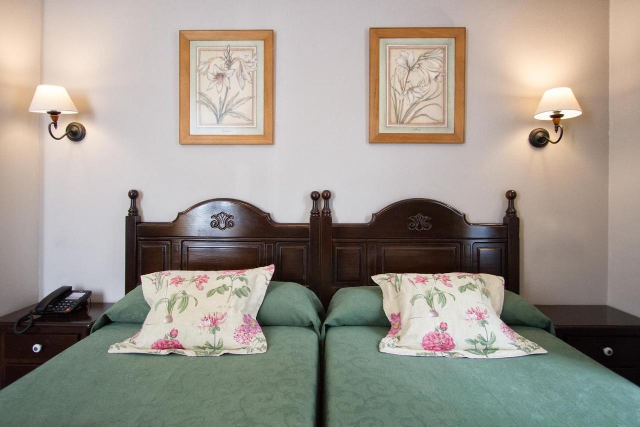 Hotel El Repelao โกบาดองกา ภายนอก รูปภาพ