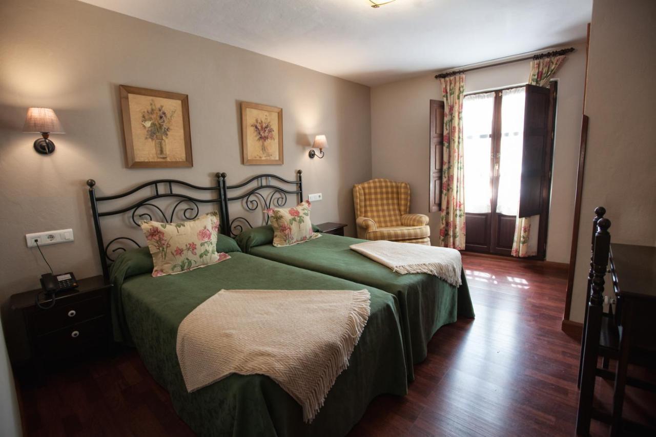 Hotel El Repelao โกบาดองกา ภายนอก รูปภาพ